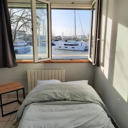 Tres Bel Avec Vue D'exception & Parking Apartament